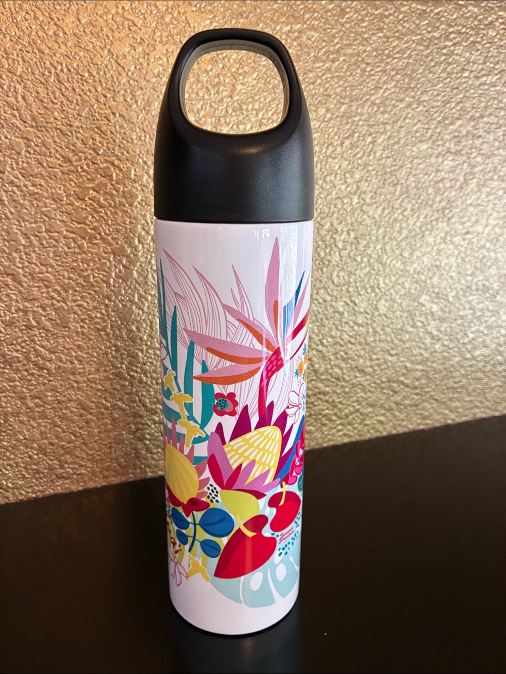 SUZANNE JENNERICH HAWAIIAN ARTIST WATER BOTTLE 🌺 NEW! 20oz